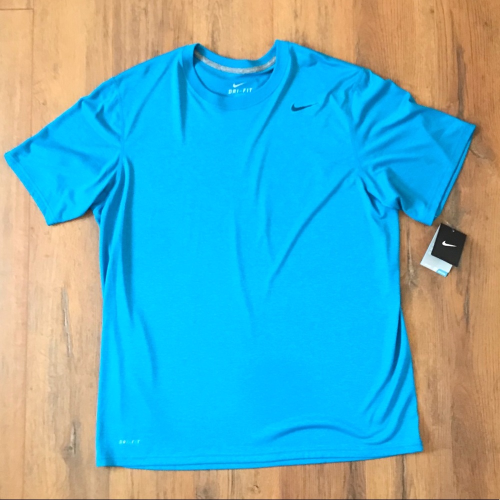 Men’s Nike Athletic Shirt